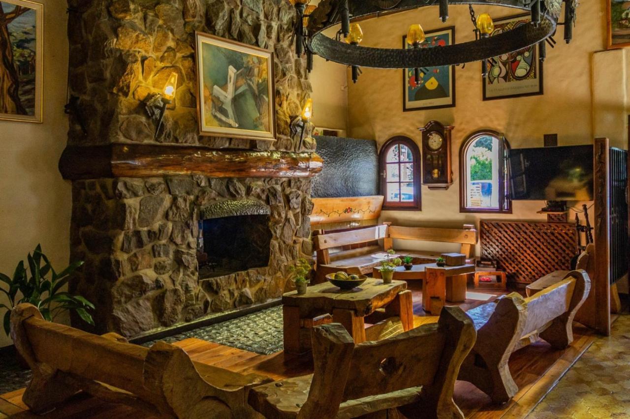 San Martín de los Andes Hosteria La Posta Del Cazador מראה חיצוני תמונה